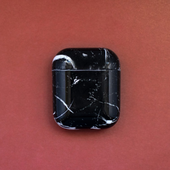 Aizsargmaciņš priekš Airpods bezvadu austiņam - Melns marmors